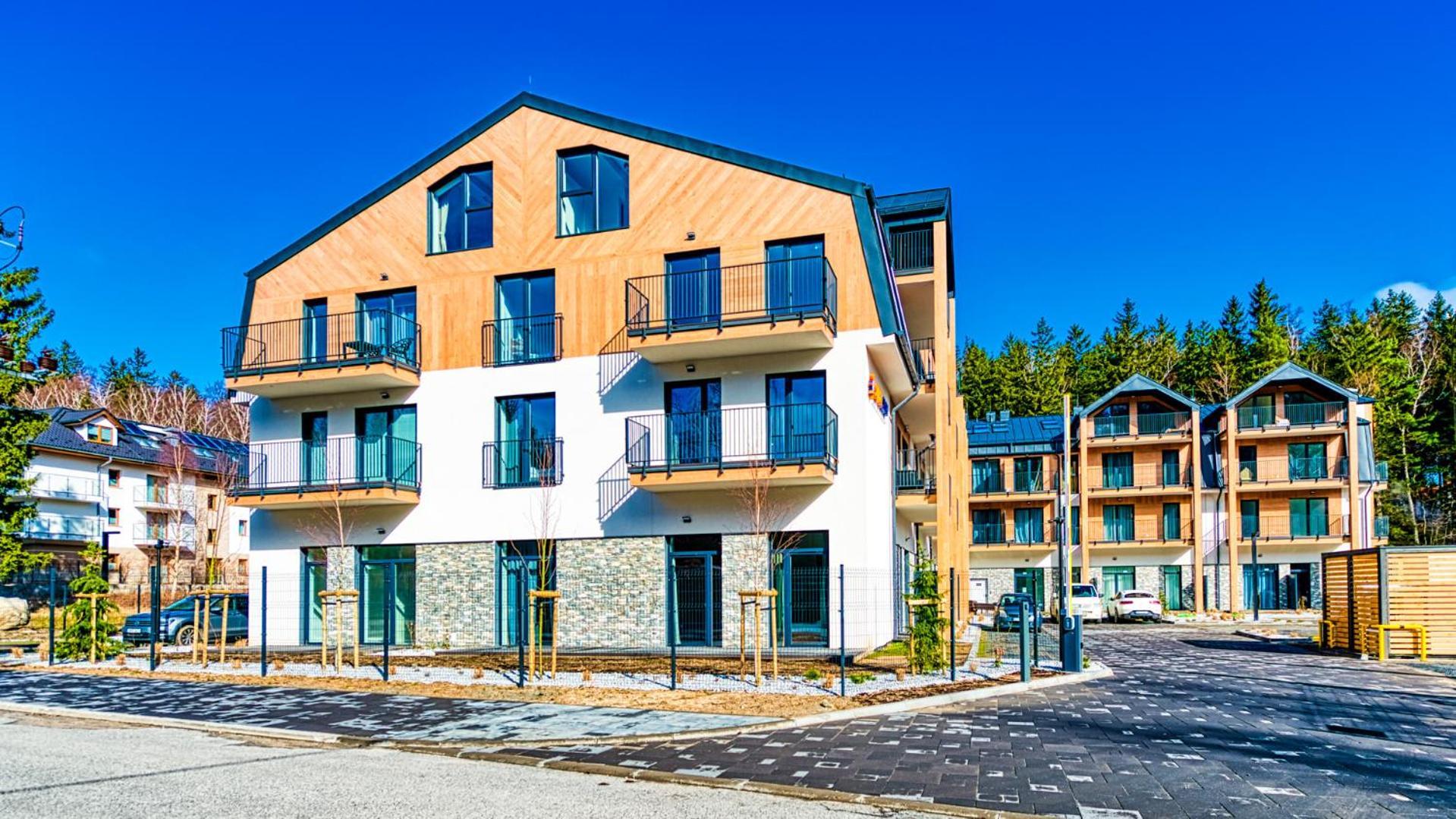 Ostoja Residence Vip Ze Strefa Relaksu I Pokojem Zabaw By Royal Aparts シクラルスカ・ポレンバ エクステリア 写真