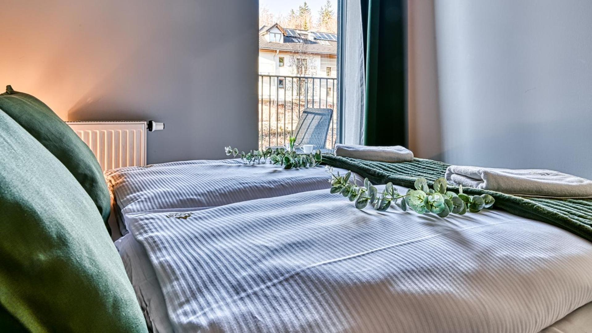 Ostoja Residence Vip Ze Strefa Relaksu I Pokojem Zabaw By Royal Aparts シクラルスカ・ポレンバ エクステリア 写真